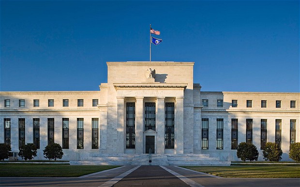 Доллар ослабел после публикации протокола ФРС из-за недостаточной поддержки поднятия ставки