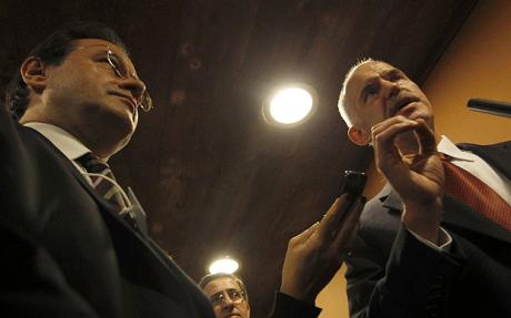 Должна ли Германия спасти центральную Европу или отказаться от евро вместе со всеми?