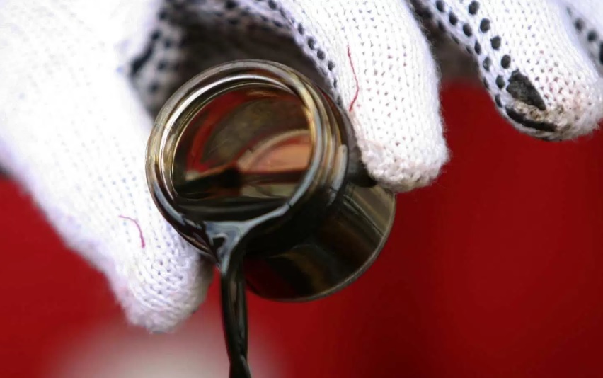 Нефть обновила максимальные значения с декабря 2014 года