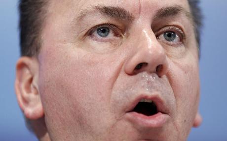 Бундесбанк нападает на программу спасения Греции, считая ее угрозой стабильности